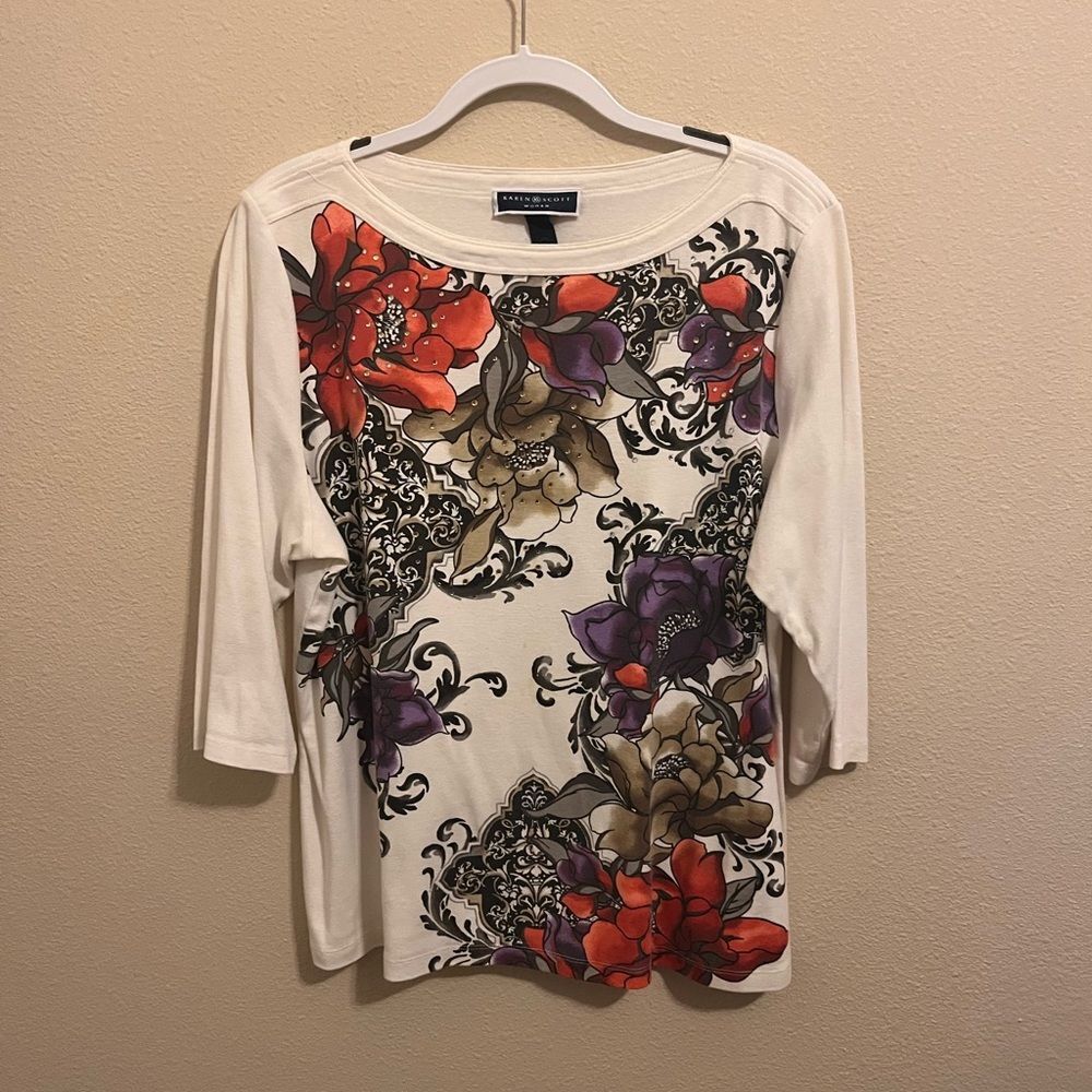 Karen Scott Floral Print Women's Top - White with Red, Purple, and Brown Accents